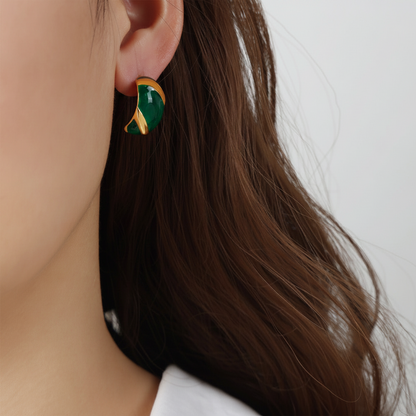 18K gold exquisite and noble geometric design versatile earrings